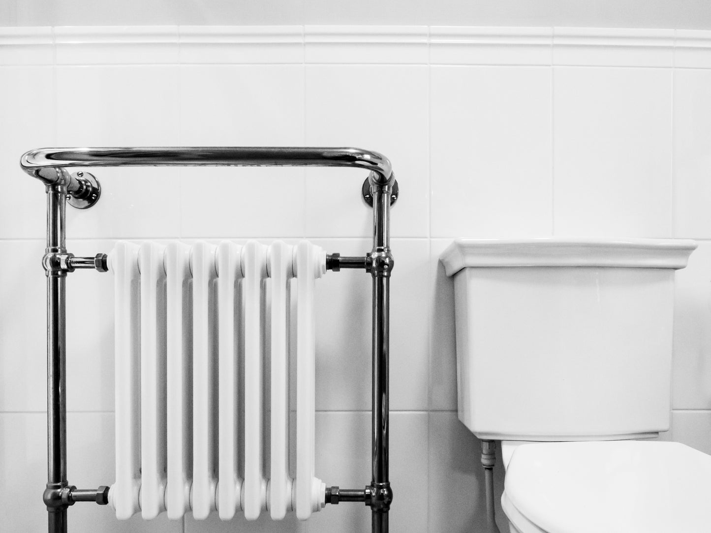 Siramico | Non Yellowing Radiator, Hot Pipe & Towel Rail Paint | Satin White 500ml 1 Litre & 2.5L