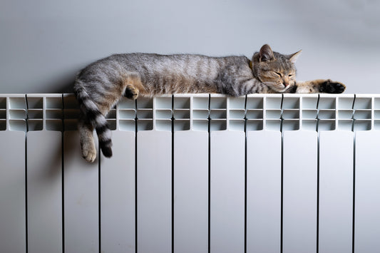Siramico | Non Yellowing Radiator, Hot Pipe & Towel Rail Paint | Satin White 500ml 1 Litre & 2.5L