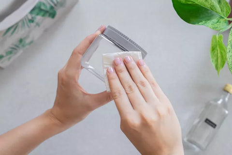 Rubbing Alcohol Surgical Spirit 99.9% Isopropyl IPA Disinfecting, Cleaning & Degreasing 500ml Lab Grade